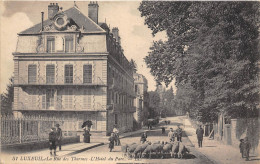 70-LUXEUIL- LA RUE DES THERMES L'HÔTEL DU PARC - Luxeuil Les Bains