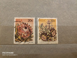 1977 South Africa	Flowers (F25) - Used Stamps