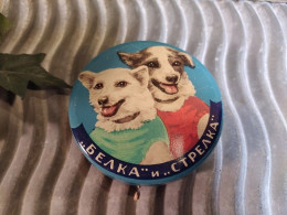 Boite 1960s USSR Vintage Russian Soviet Space Dog Belka Strelka Sputnik Tin Box - Chemist's