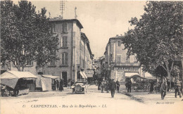 84-CARPENTRAS- RUE DE LA REPUBLIQUE - Carpentras