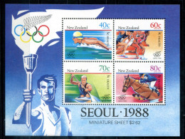 NEUSEELAND Block 16, Bl.16 Mnh - Olympische Spiele Seoul,Kanu,Reitsport,Canoe,Equestrian- NEW ZEALAND / NOUVELLE-ZÉLANDE - Blocs-feuillets