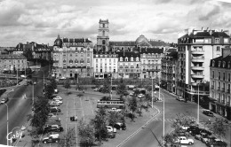 Rennes * La Place Bretagne * Bus Autobus - Rennes