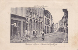 VALENCE D ' AGEN (TARN ET GARONNE) RUE DE LA REPUBLIQUE - Valence