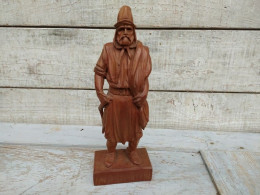 Statue Bois Sculpté Gaucho Argentin Sculpture Hector Garbati Argentine / Art Populaire. - Hout