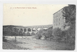 Pont Du Gard Et Ancien Moulin (A13p16) - Remoulins