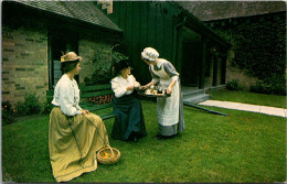 Canada KItchener Woodside National Historic Park Maid In Period Costume Serving Tea - Kitchener