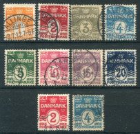 DENMARK 1905-17 Wavy Line With Hearts Definitive With Both Perforations Used.  Michel 42-46, 43B, 45B, 63-65 - Usado
