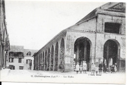 35 CHATEAUGIRON - Les Halles - Animée - Châteaugiron