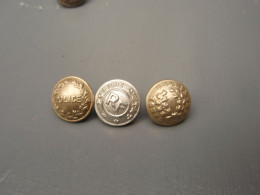 3 Jolis Petits  Boutons - Police D'Etat, Police, Garde Champêtre. 15 Mm - Bottoni