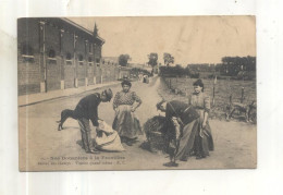 15. Nos Douaniers à La Frontière, Retour Des Champs, Visiter Quand Même - Douane