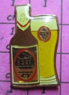 912A  Pin's Pins / Beau Et Rare / BIERES / BOUTEILLE ET VERRE DE BIERE CELTA - Beer