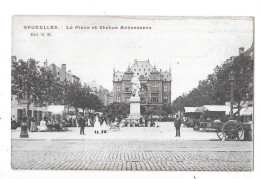BRUXELLES - BELGIQUE - La Place Et Statue Anneessens -  - BX 7 - - Marktpleinen, Pleinen