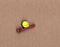 Pin's Tennis / Balle Tennissimo (base Argentée) Longueur: 2 Cm - Tennis