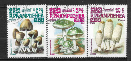 KAMPUCHÉA  N° 577/78/81 " CHAMPIGNONS " - Kampuchea