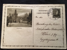 1937 CDV 46/8 Prague Le Pont Charles  Cachet Ferroviaire Mikulasovice Rumburk Pour Vienne - Cartoline Postali