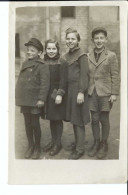 Fröhliche Kindergruppe, SW-Fotografie 7,5 X 12 Cm - Persone