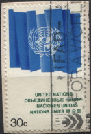 Nations Unies 1976 - YT 261 (o) Sur Fragment - Gebruikt