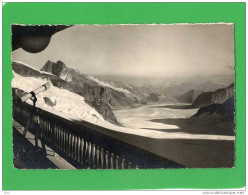 RUSBLICK VOM BERGHAUS JUNGFRAUJOCH - Berg