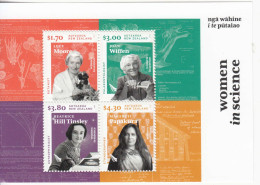 2022 New Zealand Women In Science Botany Astrophysics Souvenir Sheet MNH @ BELOW FACE VALUE - Nuevos