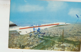 Dans Le Ciel De Paris  75  Avion Super-Sonique, (Cocorde ) 135 Passagers  Longueur 58m Vitesse 2335 Km Alt 15 A 18000m - Aéroports De Paris