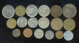 Lot De  18 Monnaies Du Monde   ( 381) - Lots & Kiloware - Coins