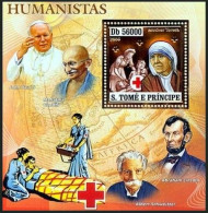 Sao Tome 2006 MNH MS, Gold Foil Embossed Odd Stamps, Teresa, Gandhi, Nursing, Red Cross - Madre Teresa