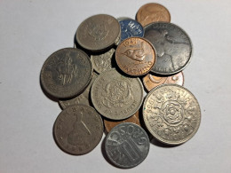 Lot De 18 Monnaies Du Monde ( 522 ) - Kiloware - Münzen