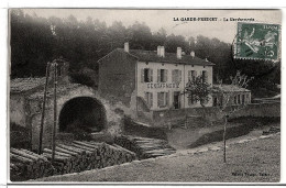 83-LA  GARDE  FREINET- LA  GENDARMERIE   REF3028 - La Garde Freinet