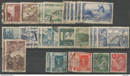 France - Lot De 30 Timbres Obl. - Arc De Triomphe, Mont St Michel, Moulin Daudet, Chamonix, Mermoz, Locomotive, Mineurs, - Gebruikt