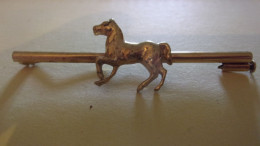 Broche Plaqué Or Cheval Antique Horse Gold Plated Brooch - Brooches