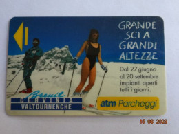 ITALIE CARTE DE STATIONNEMENT BANDE MAGNETIQUE COMMUNE CERVIGNIA VALTOURNENCHE STATION SKI - Otros & Sin Clasificación