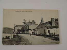 MAINE ET LOITE-THOUARCE-UNE RUE DE BONNEZEAUX ANIMEE - Thouarce