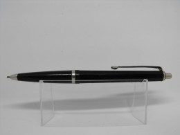 Vintage Ballpoint Pen Black Plastic Chrome Metal Trim 70's #0793 - Penne