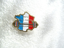 PIN'S    HALTÉROPHILIE   LONGJUMEAU  FÊTE DE LA FORCE - Pesistica