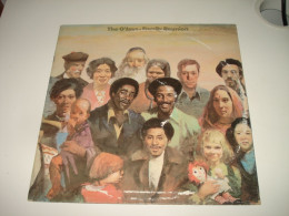 B8 / The O'Jays – Family Reunion - 1  LP  - PIR 69196 - Holland 1975   M/G - Disco & Pop