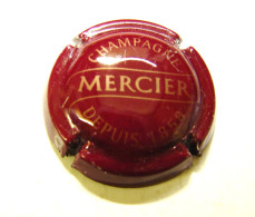 Cap. 89. Champagne Mercier Bordeaux Et Or - Mercier