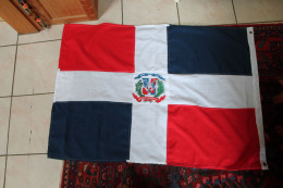Drapeau De La République Dominicaine - Bandiere