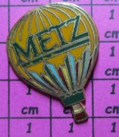 313D  Pin's Pins / Beau Et Rare  / THEME MONTGOLFIERES / SUPERBE BALLON LIBRE MULTICOLORE METZ - Mongolfiere