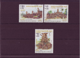 Asie - Kampuchea - Culture Khmere  - 3 Timbres Différents - 4966 - Kampuchea