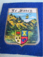 Ecusson Tissu Ancien / France / LE SANCY / Cahors / Vers 1970 - 1980                                 ET464 - Stoffabzeichen