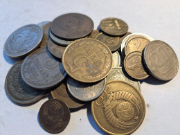 RUSSIE Lot De 30 Monnaies ( 271 ) - Lots & Kiloware - Coins