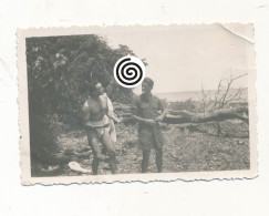 Photographie Originale Années 30 - Snapshot - à Identifier - Homme En Maillot De Bain - Militaire - Asie ? - Asia