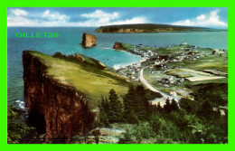 PERCÉ, QUÉBEC - VUE DU PIC DE L'AURORE FROM ROSY PEAK - PUB. BY H. V. HENDERSON -  PLASTICHROME - - Percé