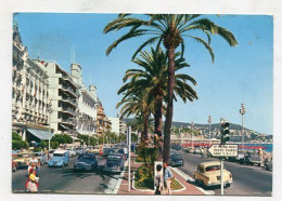 AK 154470 FRANCE - Nice - La Promenade Des Anglais - Straßenverkehr - Auto, Bus, Tram