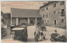Font-Romeu - La  Cour De L'Ermitage  -  (G.1028) - Taxis & Droschken