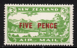 NEW ZEALAND 1931 PROVISIONAL AIR 5d ON 3d GREEN STAMP MNH - Nuovi