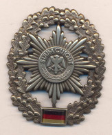 Germany.Military Police Officer Insignia At Service Cap. - Police & Gendarmerie