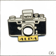 Pin's Photographie - Appareil / “Alpa“ Reflex (1944). Est. ITPC Paris. EGF. T987-06 - Fotografía