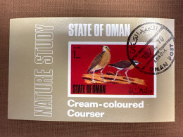 1970 State Of Oman  Cream Coloured Courser Used Bloc - Mouettes