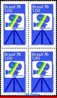 Ref. BR-1440-Q BRAZIL 1976 - BRAZILIAN FILM INDUSTRY,FILM CAMERA, MI# 1536, BLOCK MNH, ART 4V Sc# 1440 - Blocs-feuillets